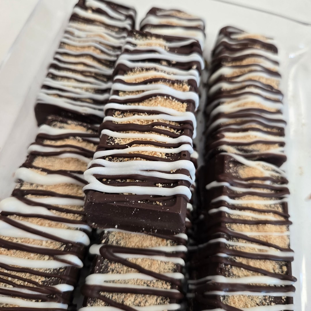 Dubai-Inspired Cheesecake Bars