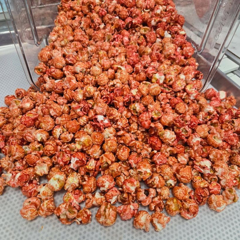 Strawberry Pop popcorn